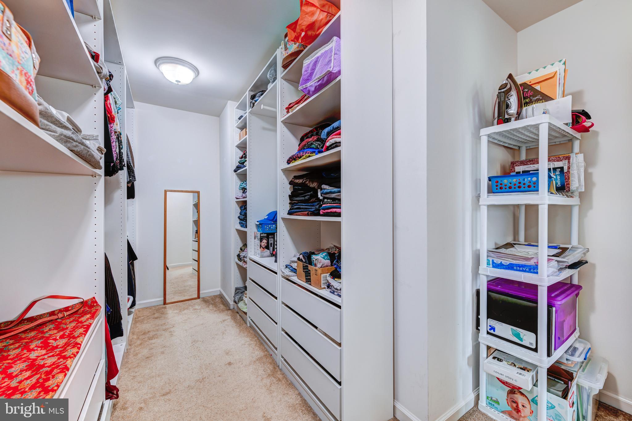 THORNDALE - Residential