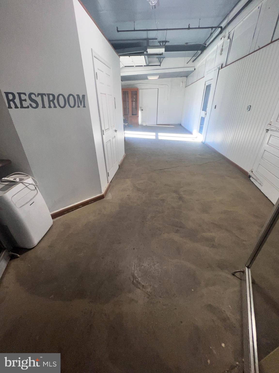 NONE AVAILABLE - Commercial Lease