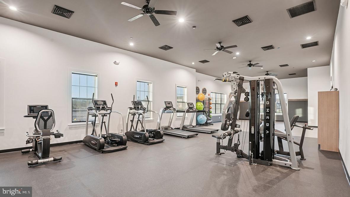 OCEAN CLUB - Residential