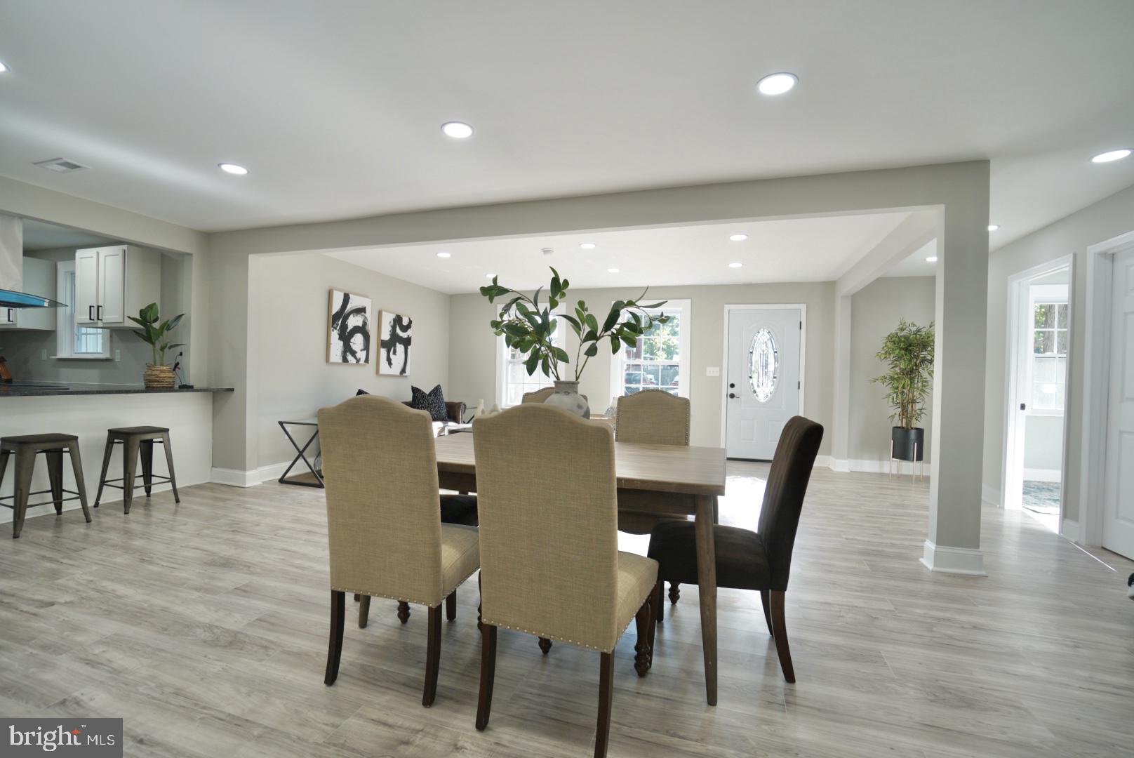 OAKLAWN - Residential