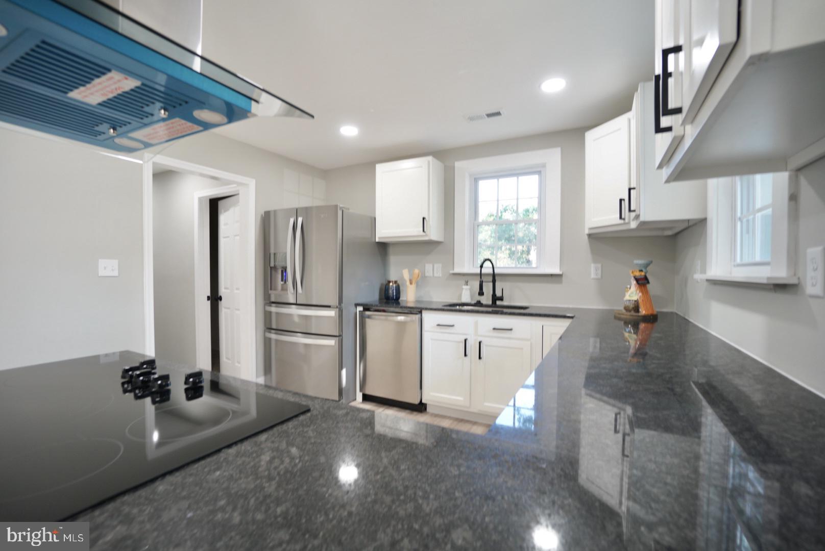 OAKLAWN - Residential