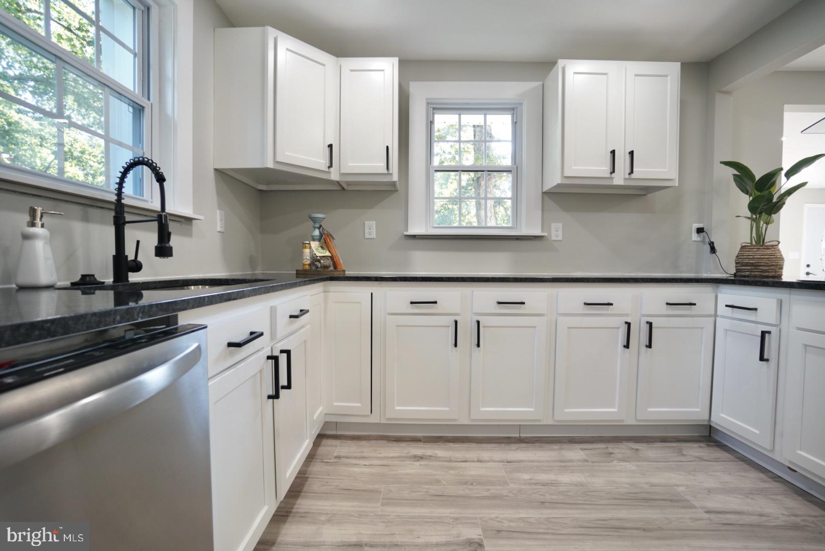 OAKLAWN - Residential