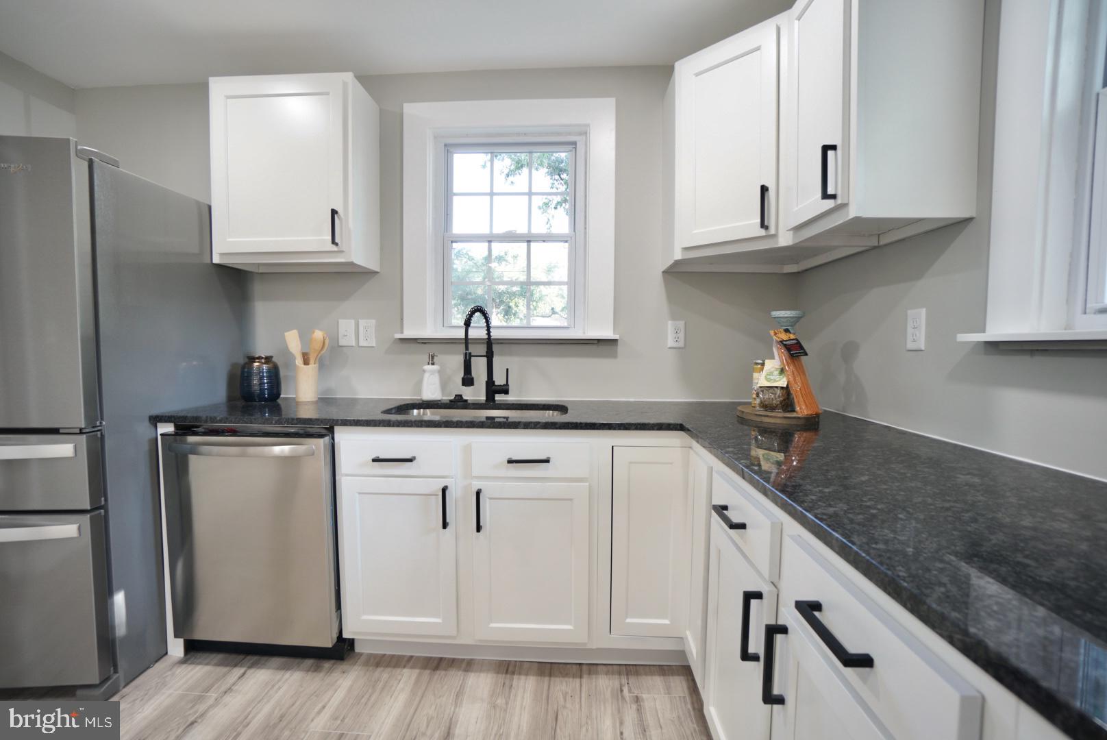 OAKLAWN - Residential