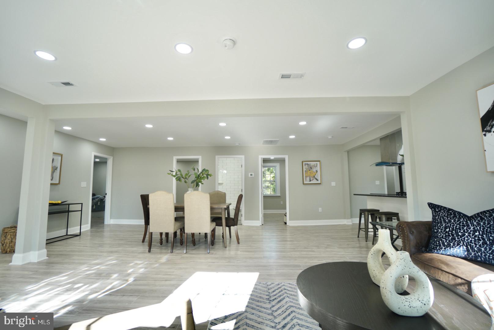 OAKLAWN - Residential