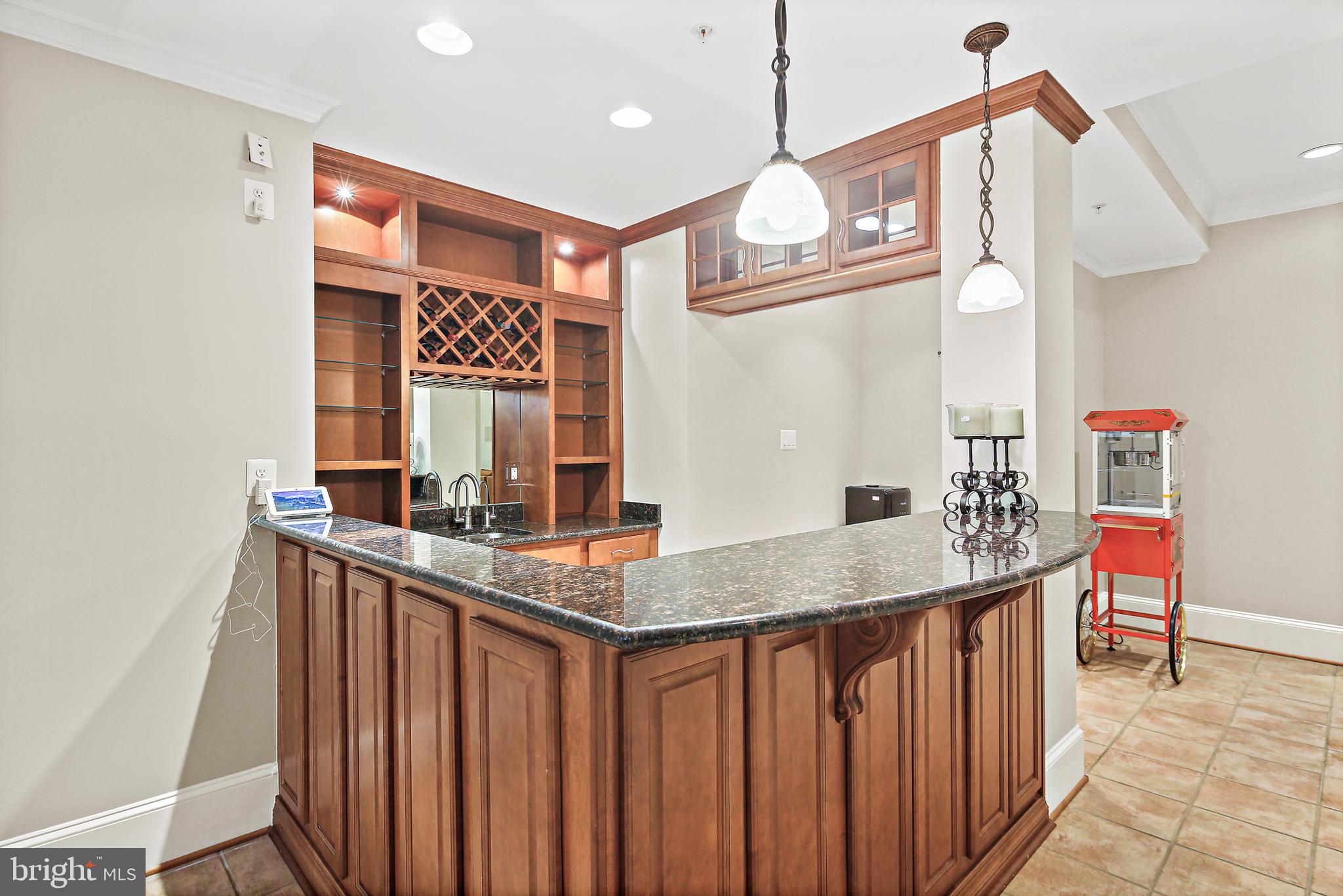 RIVERWOOD - Residential