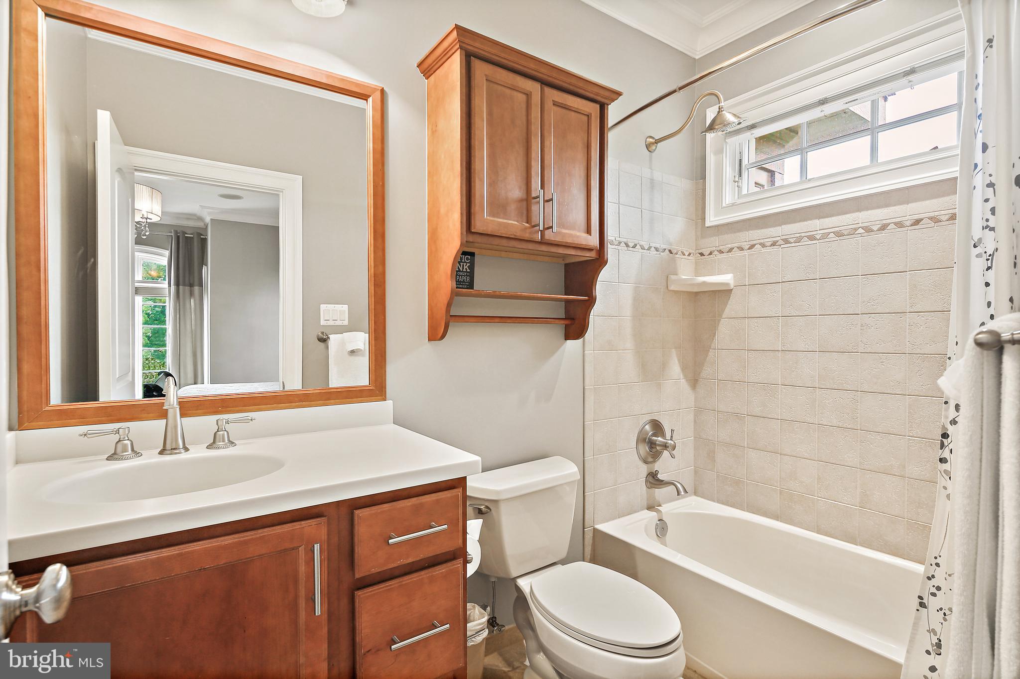 RIVERWOOD - Residential