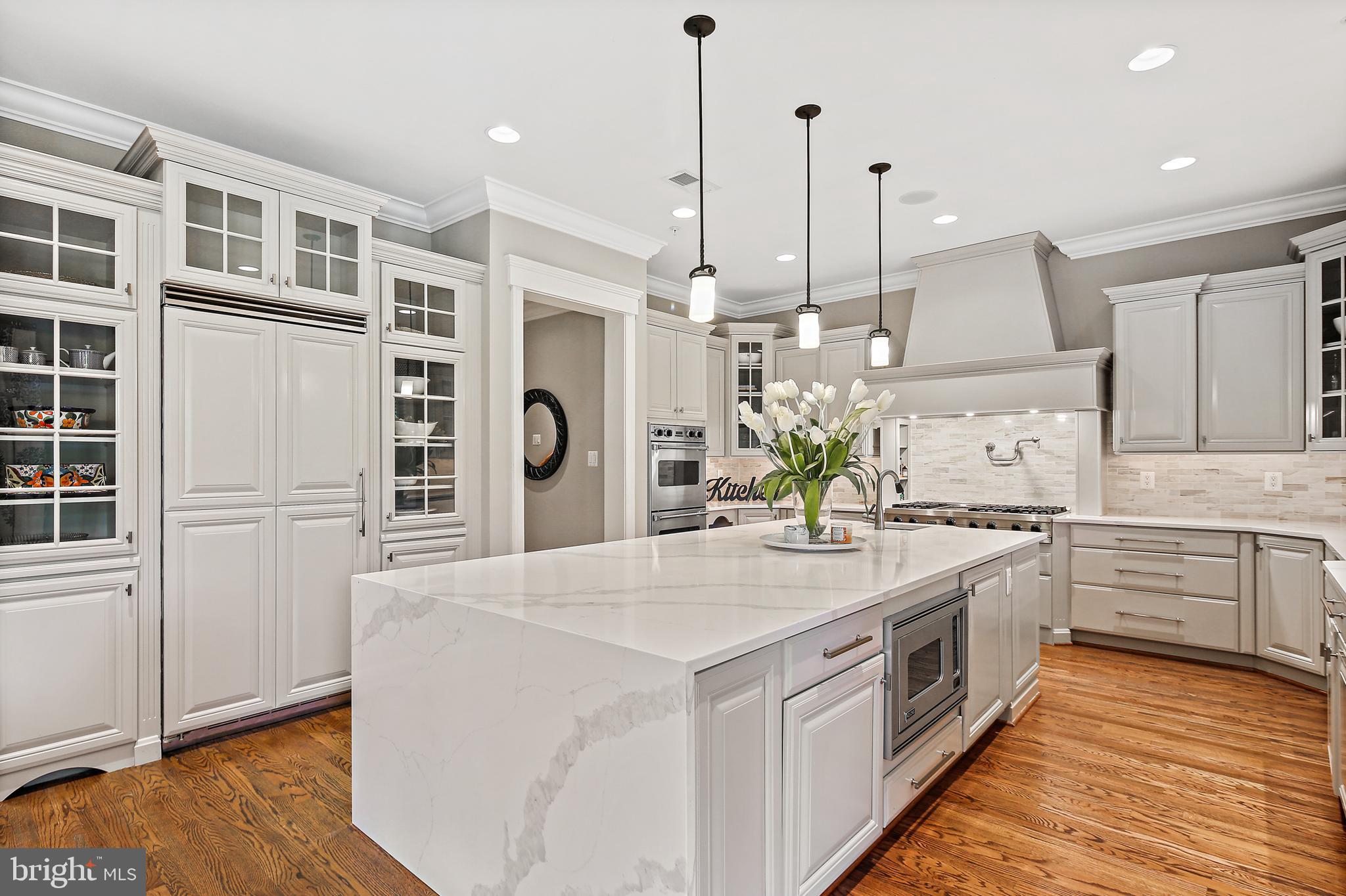 RIVERWOOD - Residential