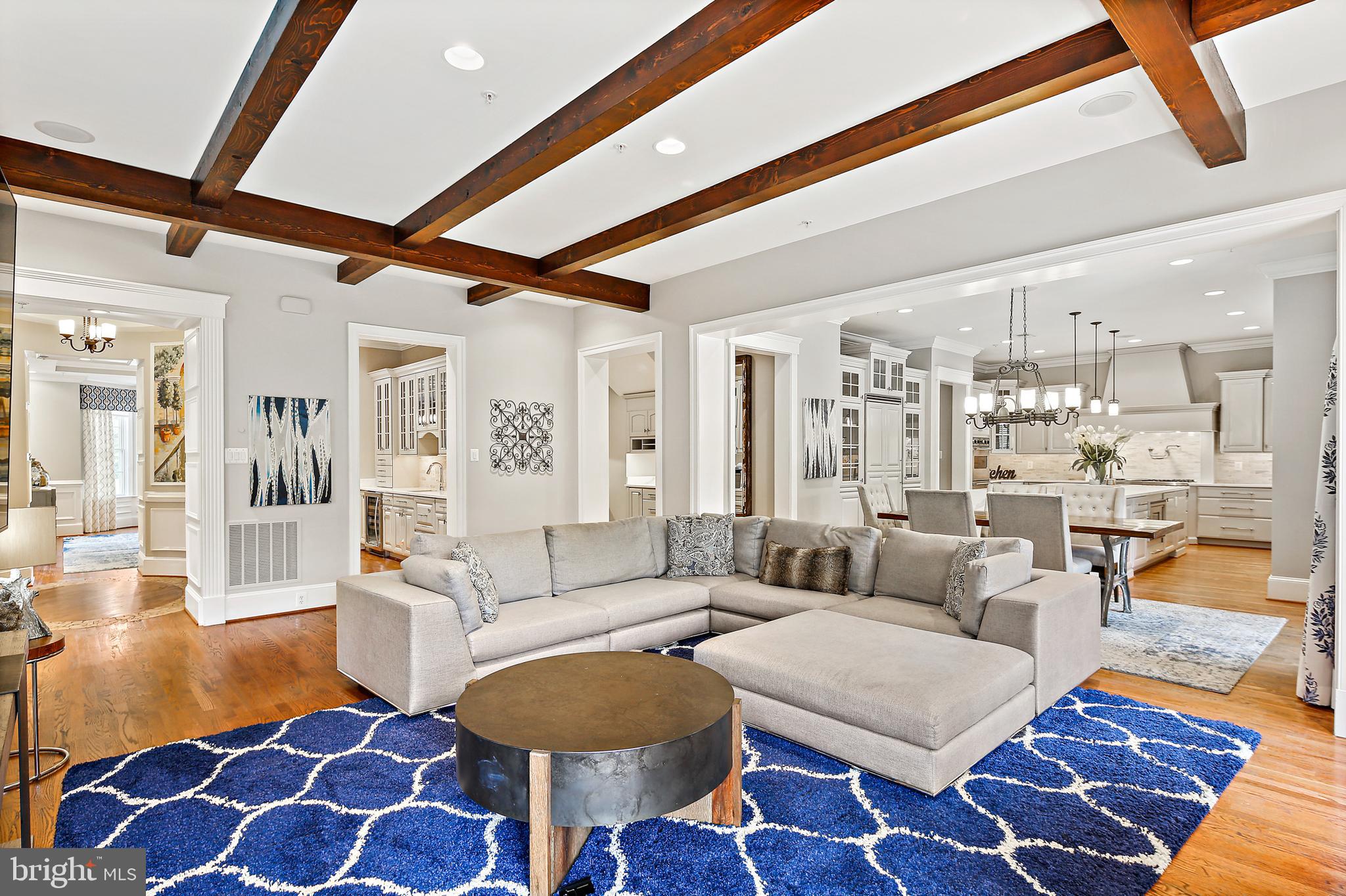 RIVERWOOD - Residential