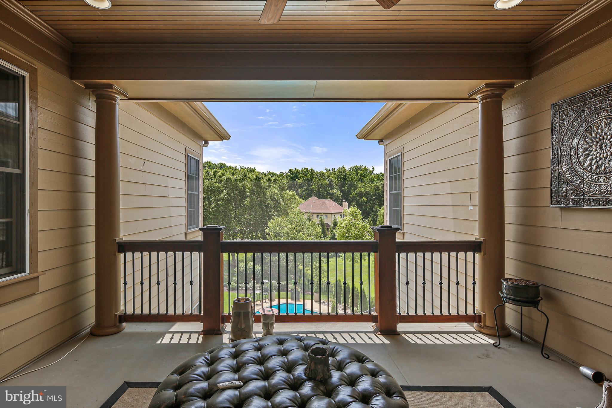 RIVERWOOD - Residential