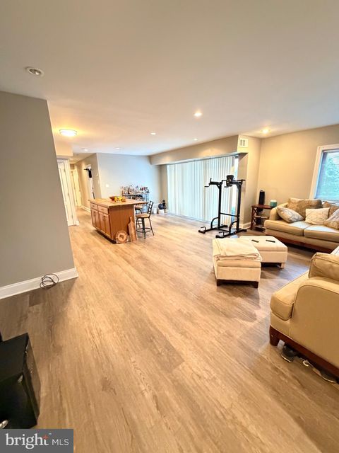 Condo For Sale - 6300 Hil Mar Drive #2<br/> DISTRICT HEIGHTS, MD 20747