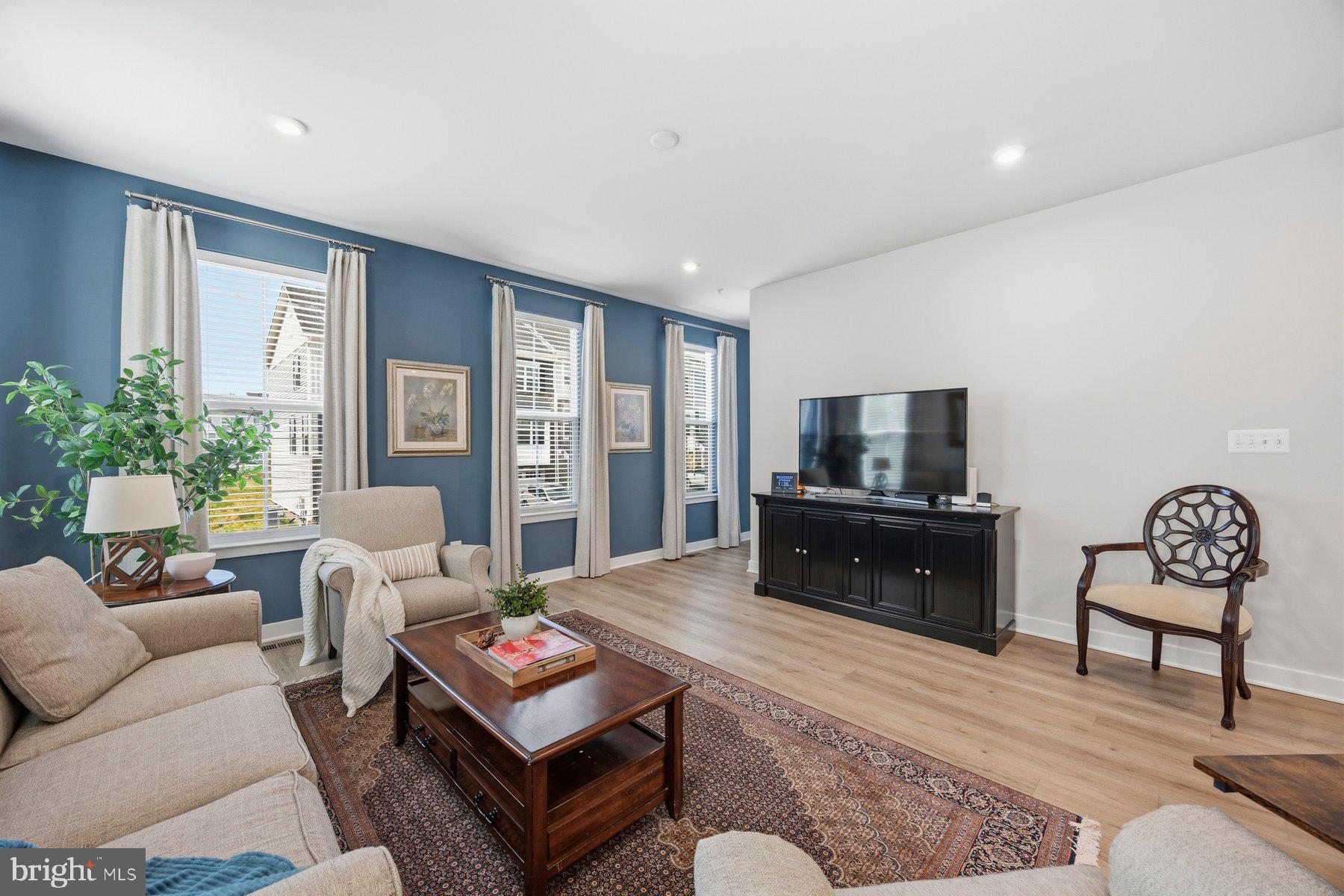 WELLINGTON FARMS - Residential