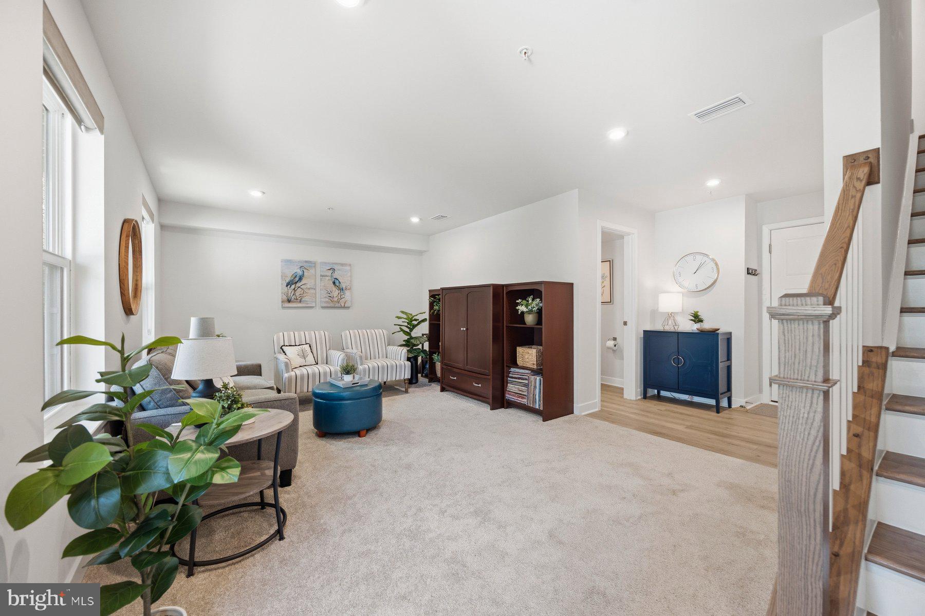 WELLINGTON FARMS - Residential