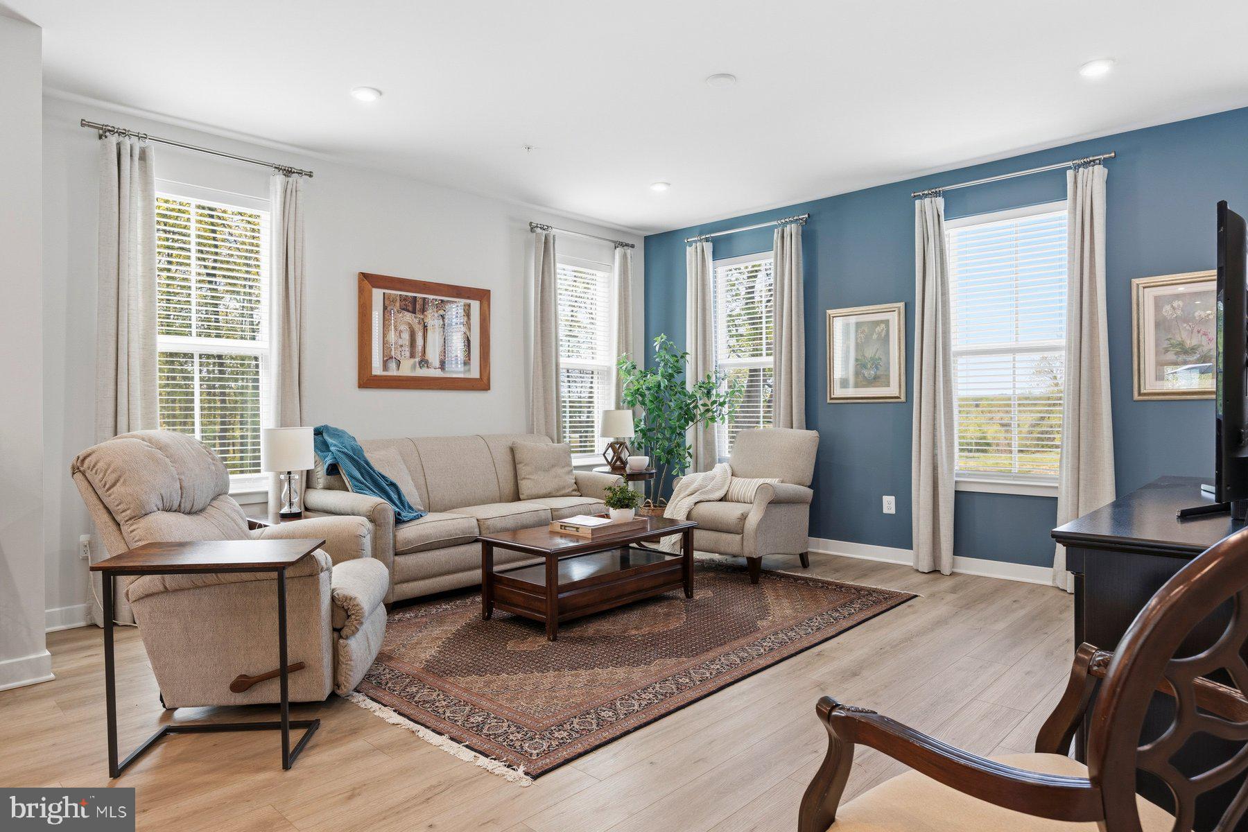 WELLINGTON FARMS - Residential