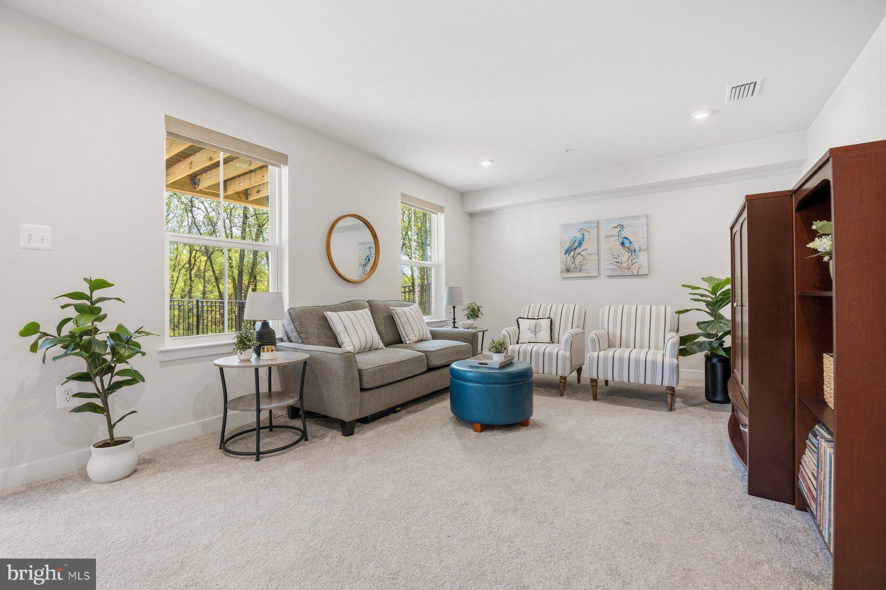 WELLINGTON FARMS - Residential