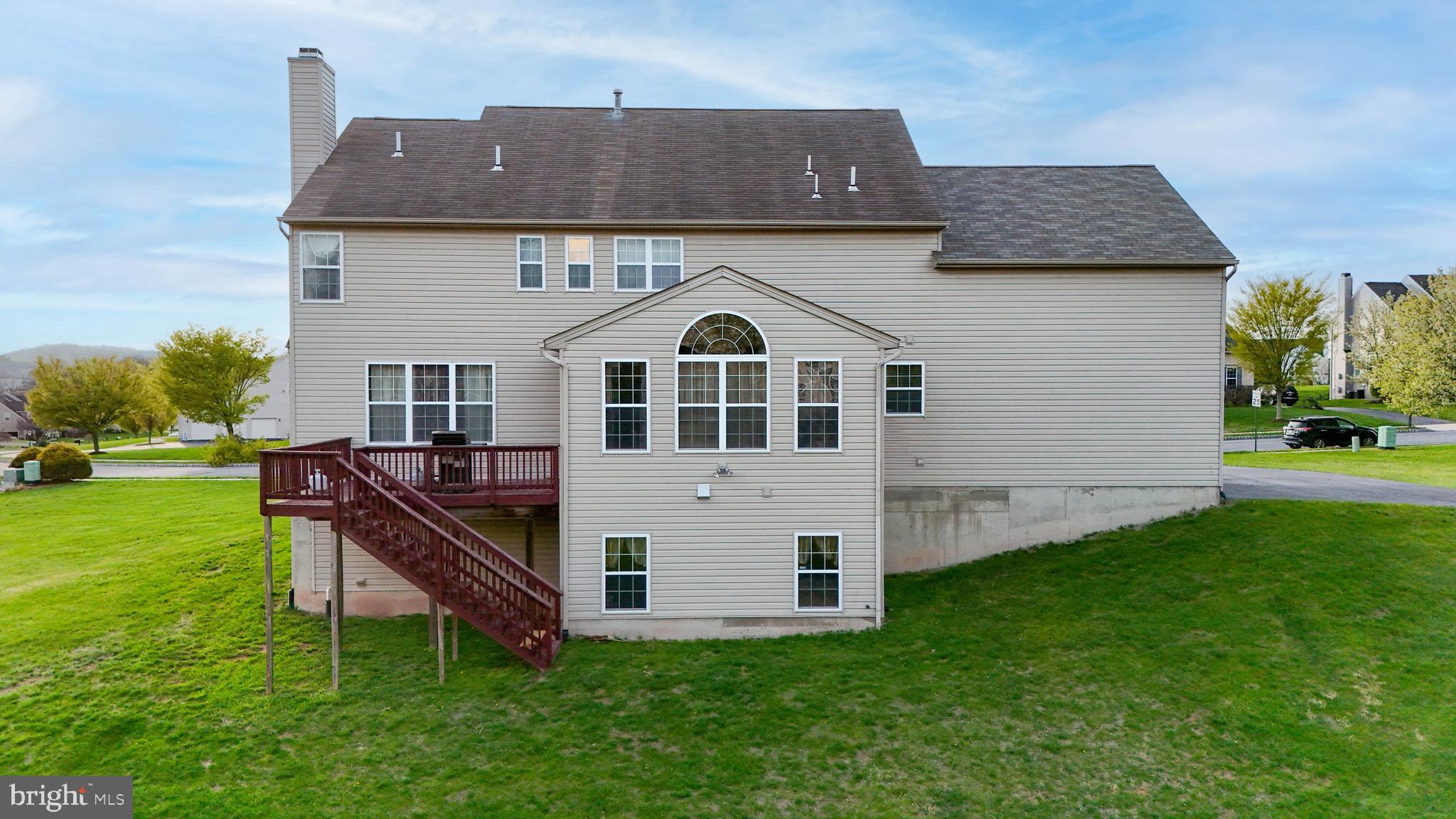 164 MEADOWSIDE DRIVE