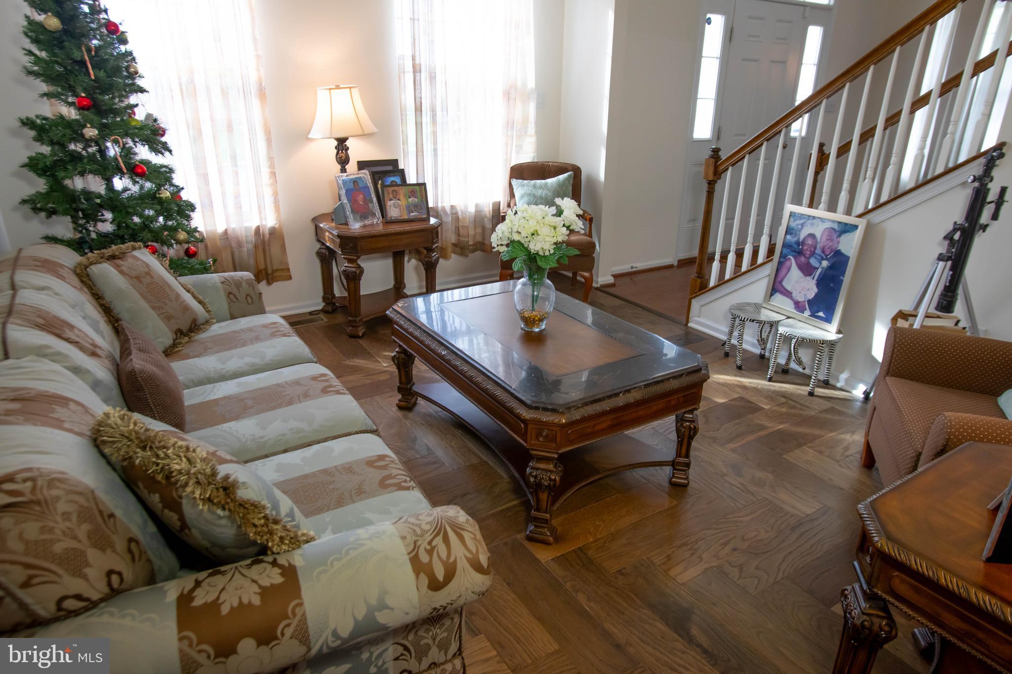 HIGH MEADOWS - Residential