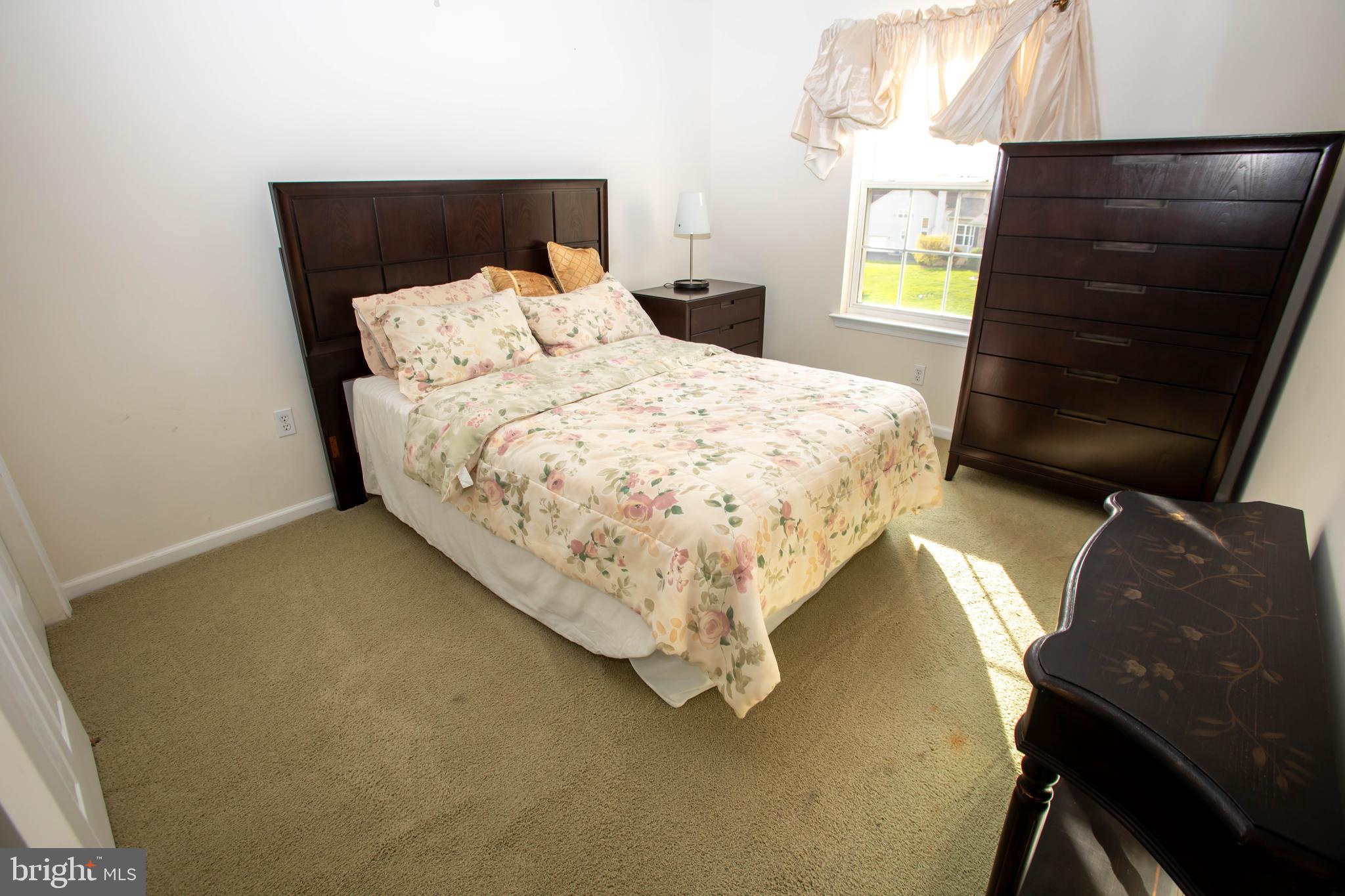 HIGH MEADOWS - Residential