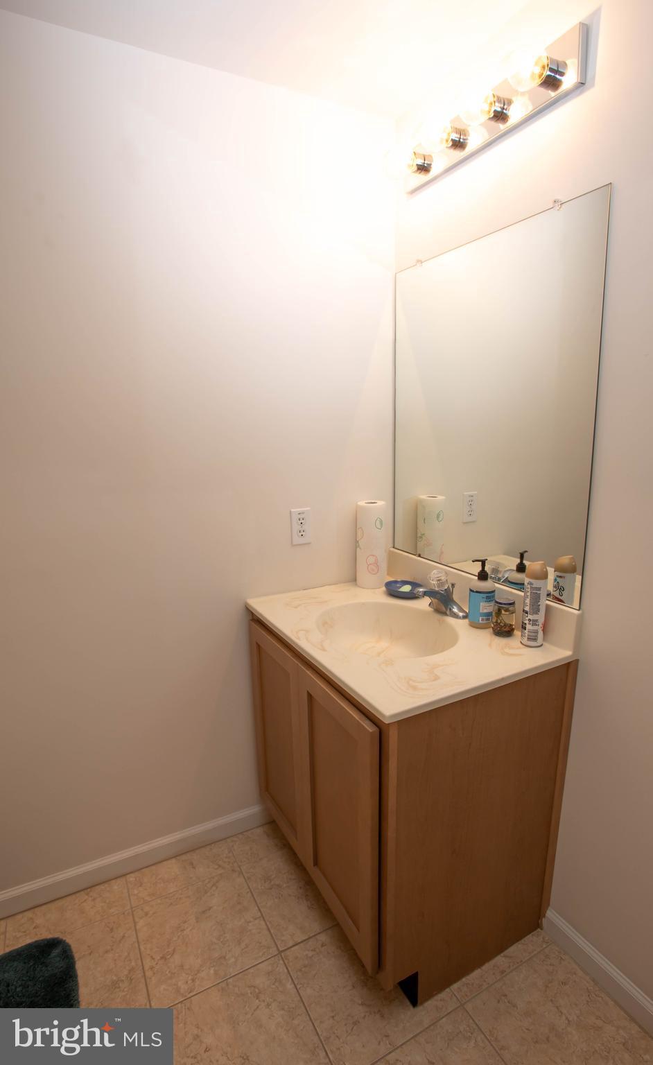 HIGH MEADOWS - Residential