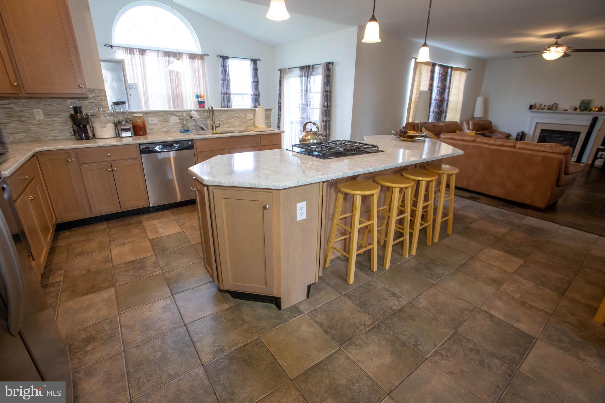 HIGH MEADOWS - Residential