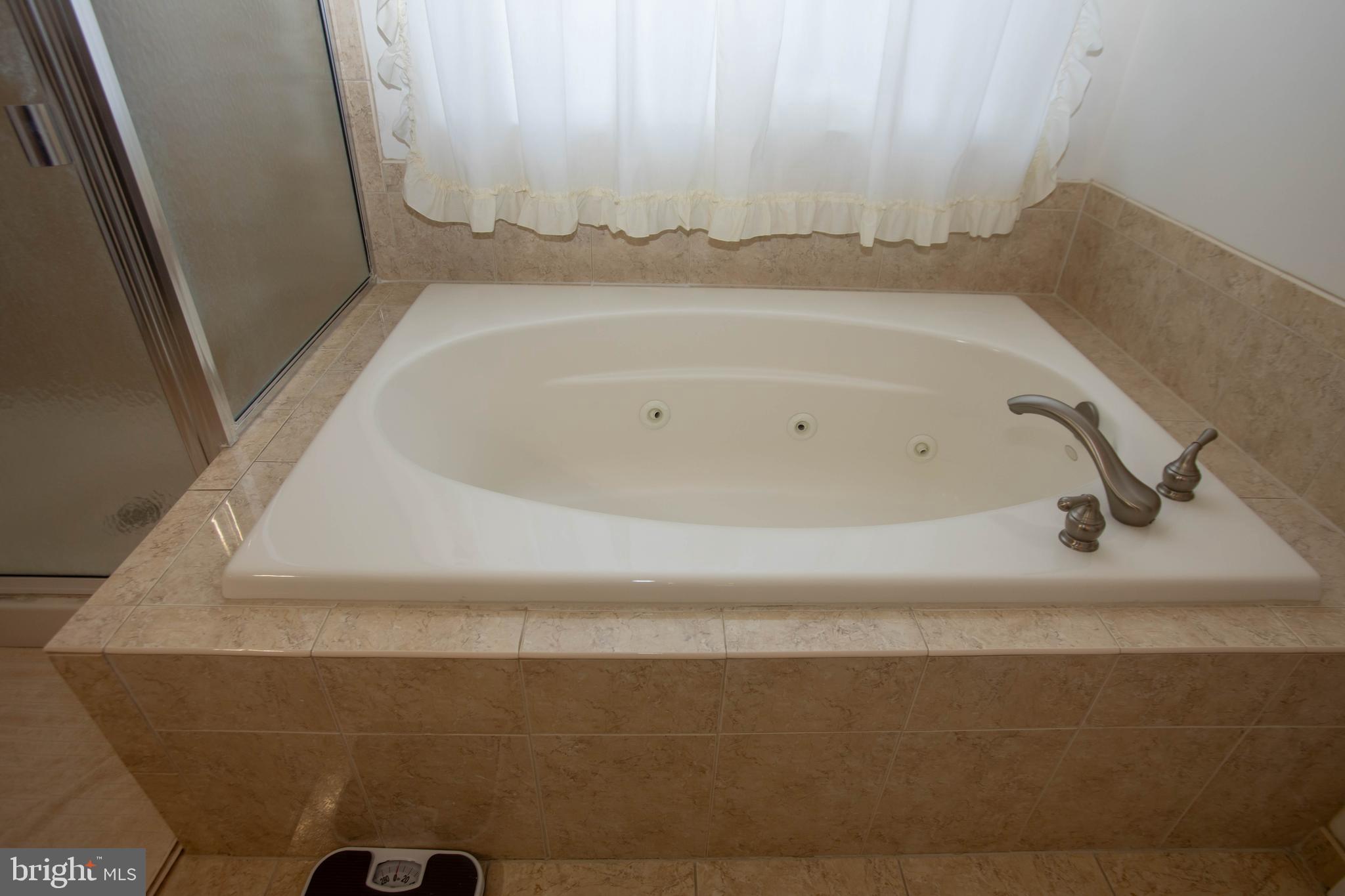 HIGH MEADOWS - Residential