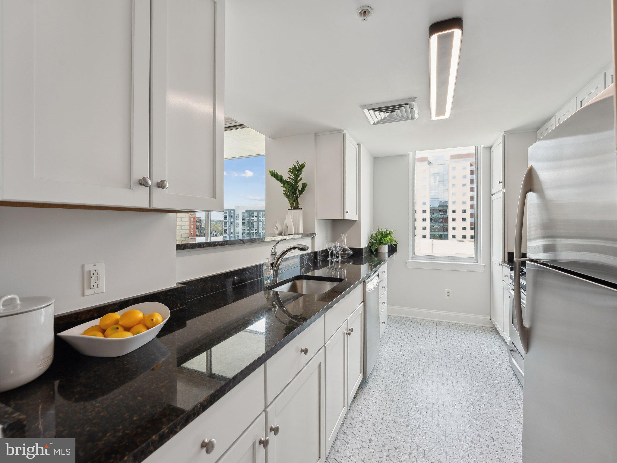 CLARENDON - Residential