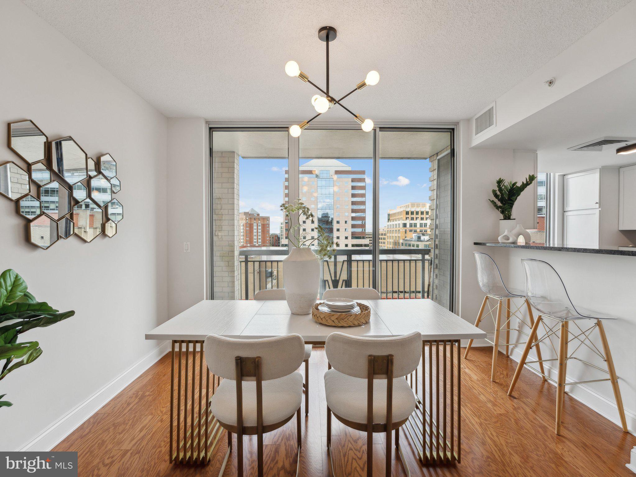 CLARENDON - Residential