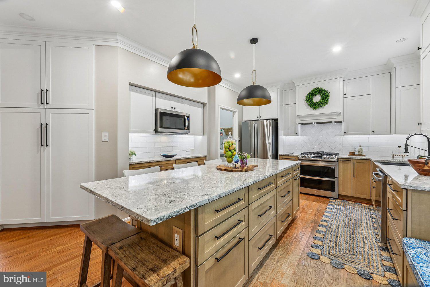 THOMASSON CROSSING - Residential