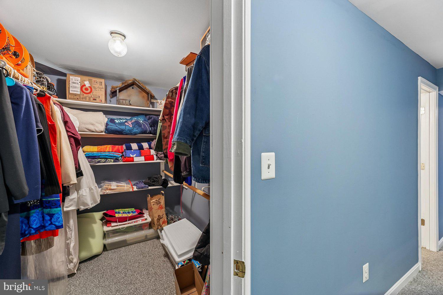 THOMASSON CROSSING - Residential