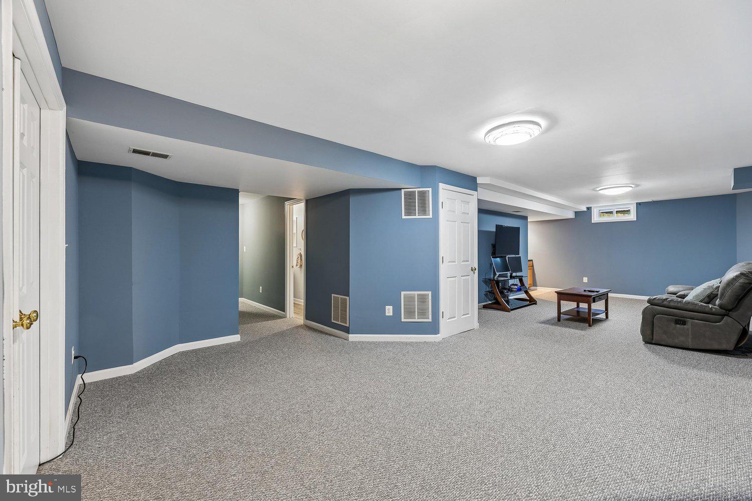 THOMASSON CROSSING - Residential
