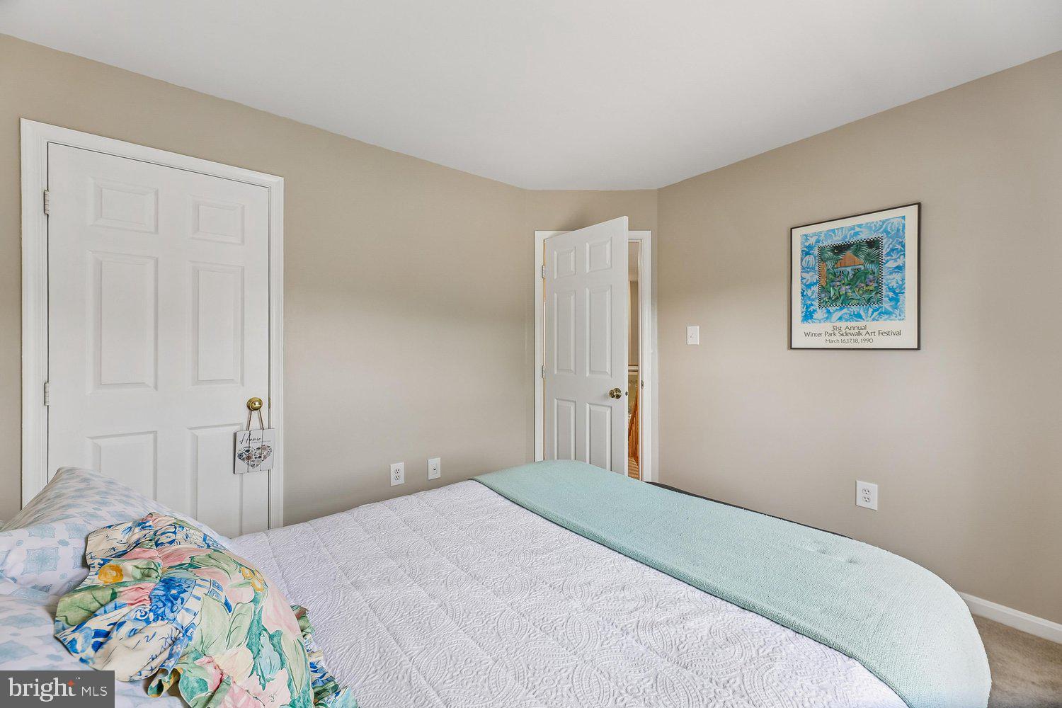 THOMASSON CROSSING - Residential