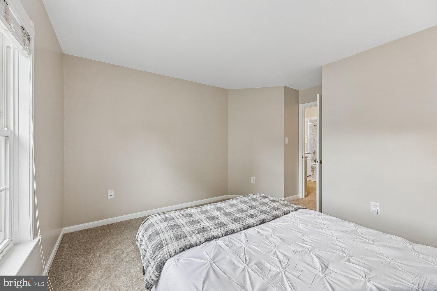 THOMASSON CROSSING - Residential