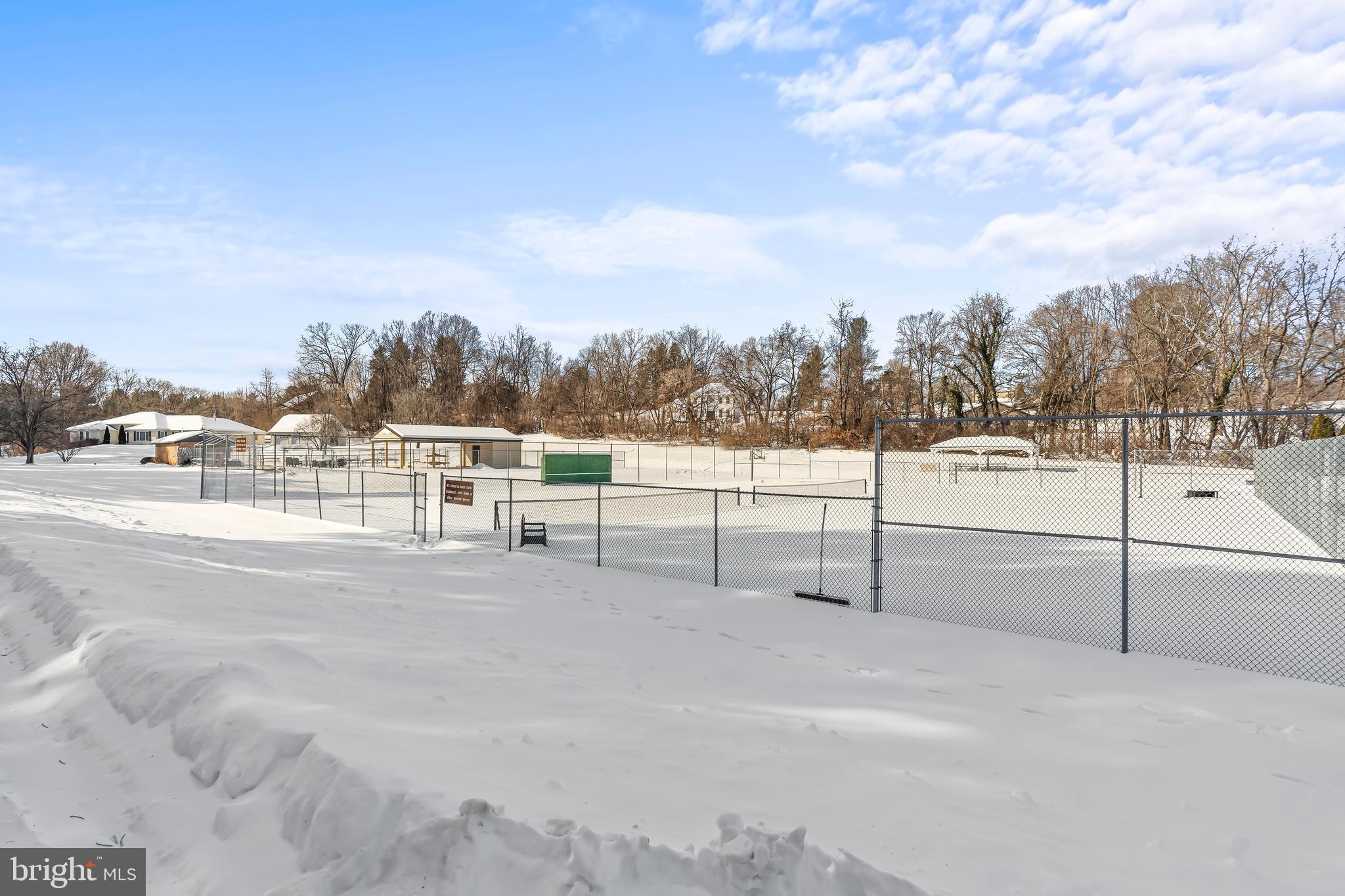 HONEYWOOD - Residential