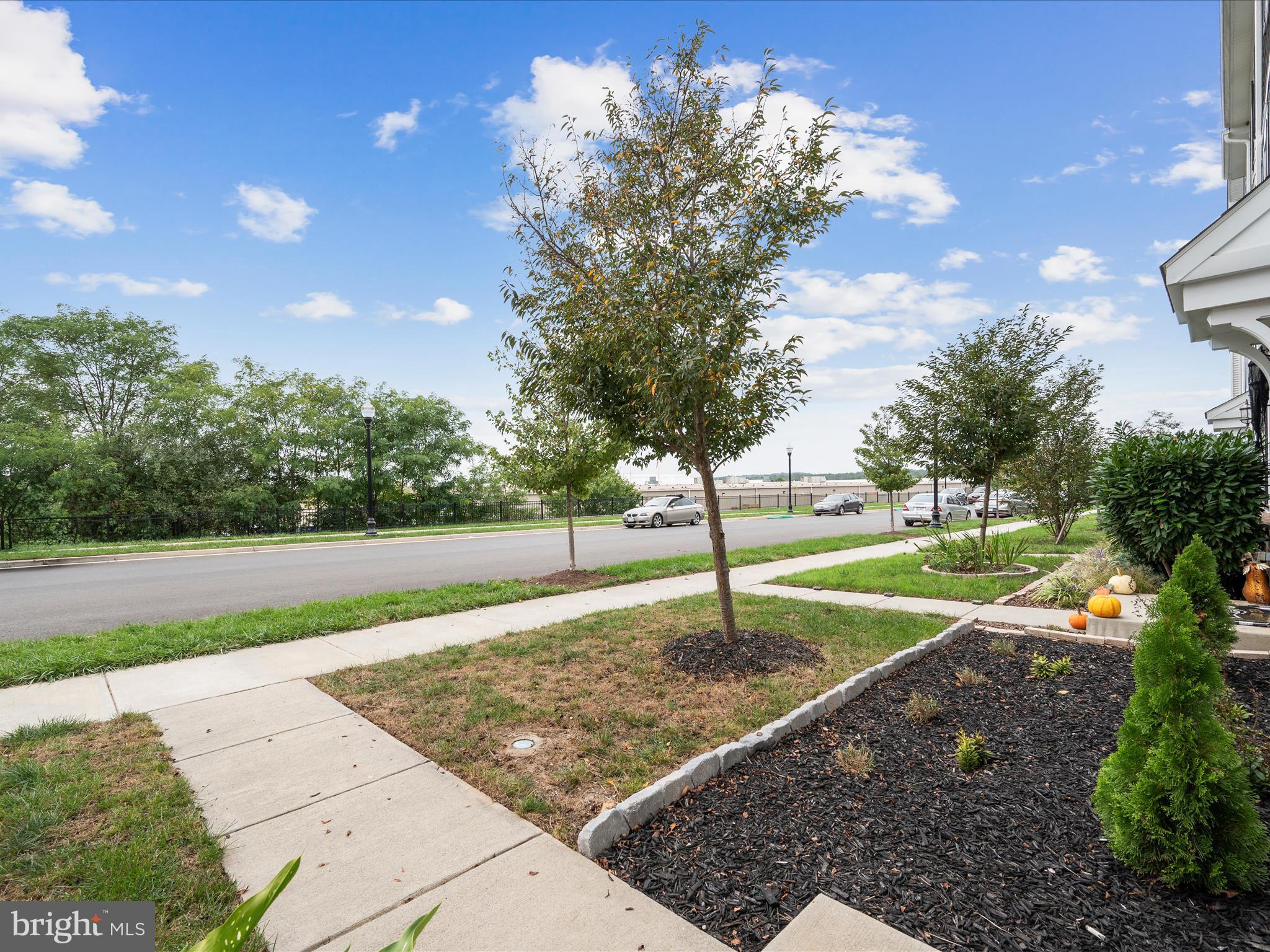 175 PRESIDENTS POINTE AVENUE