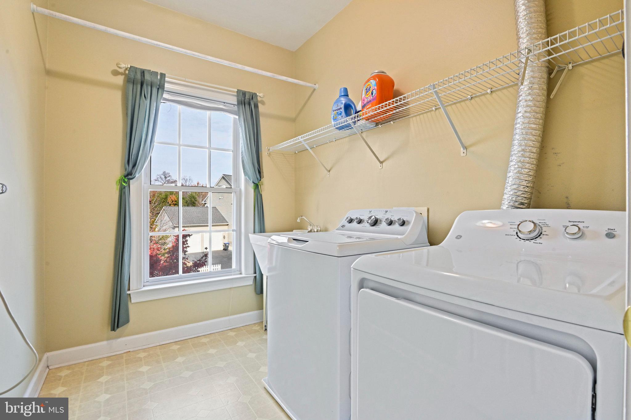 BELMONT GREENE - Residential Lease