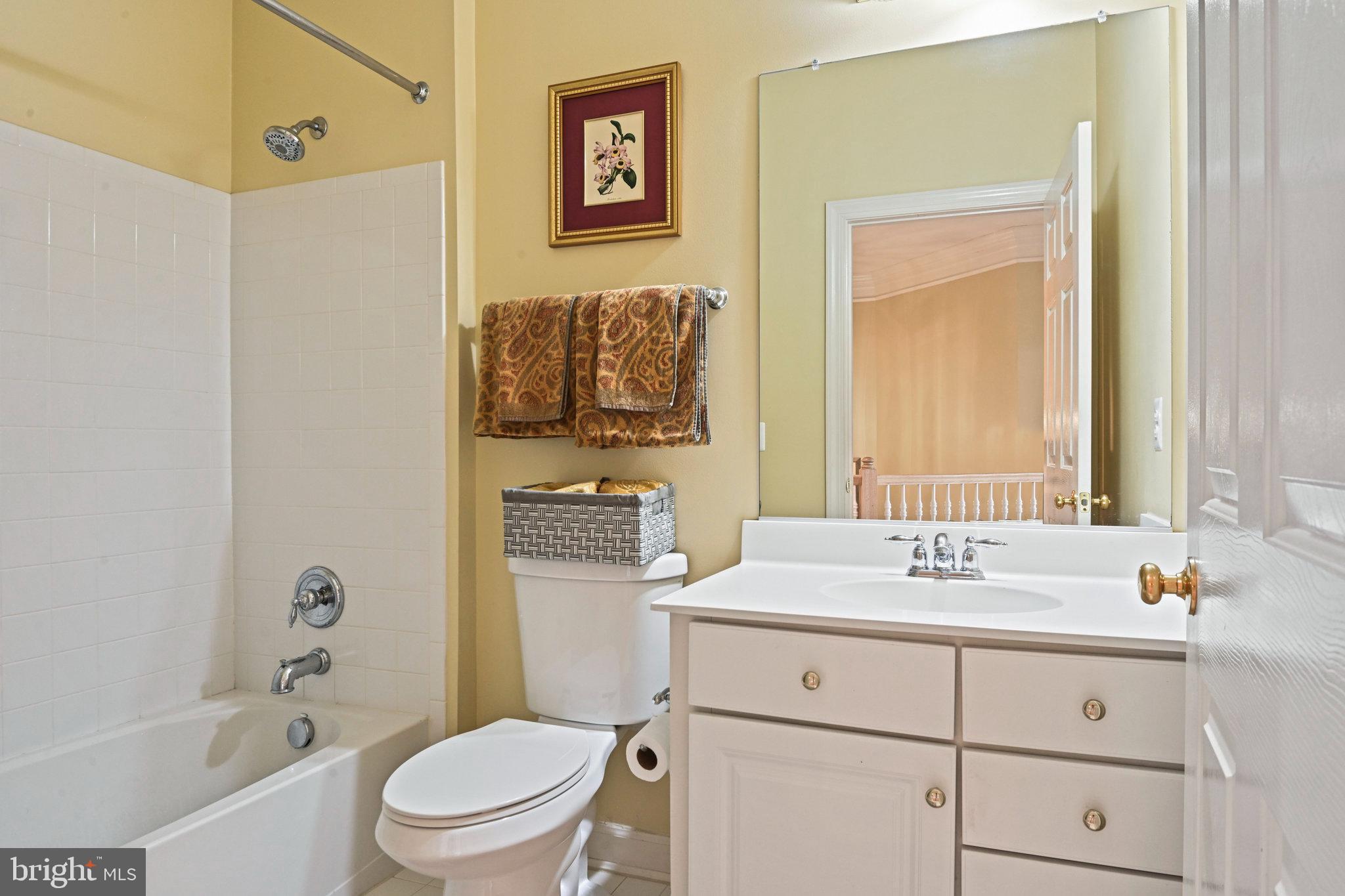 BELMONT GREENE - Residential Lease