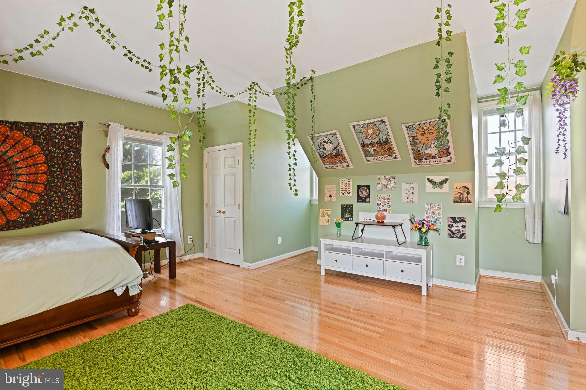 BELMONT GREENE - Residential Lease