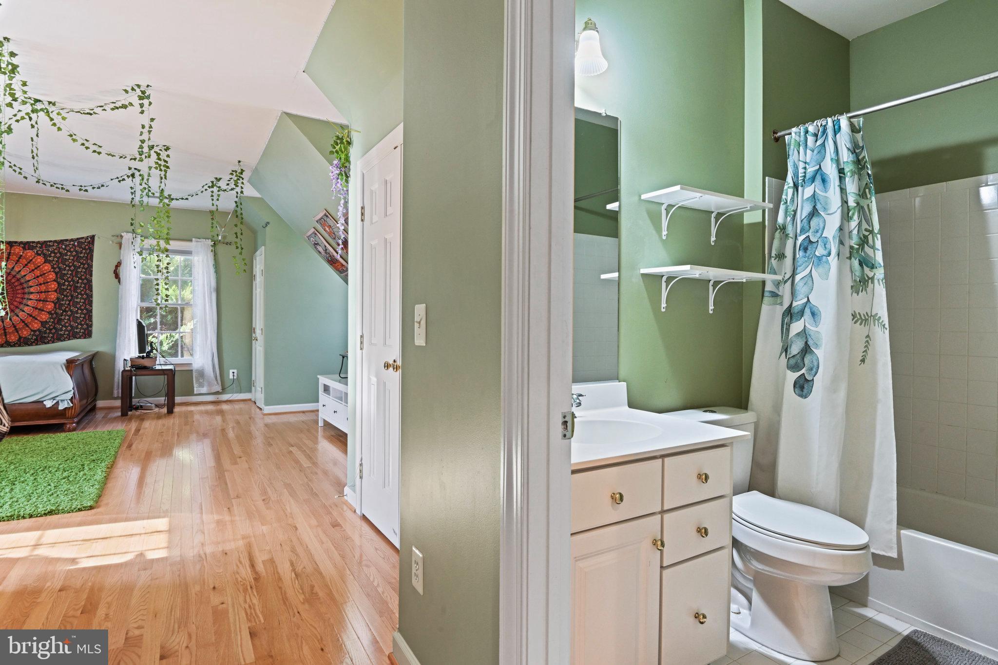 BELMONT GREENE - Residential Lease