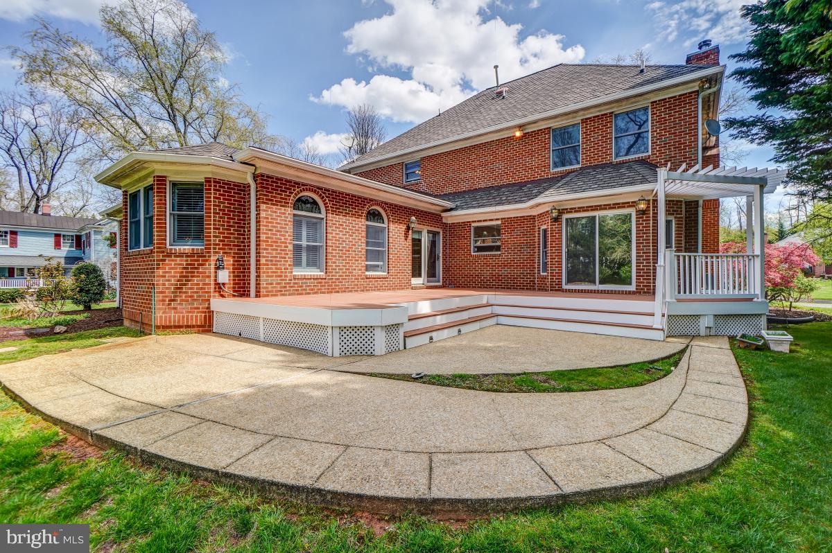 OLNEY OUTSIDE - Residential