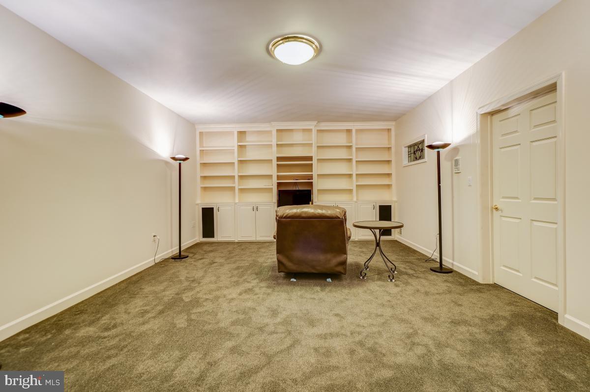 OLNEY OUTSIDE - Residential