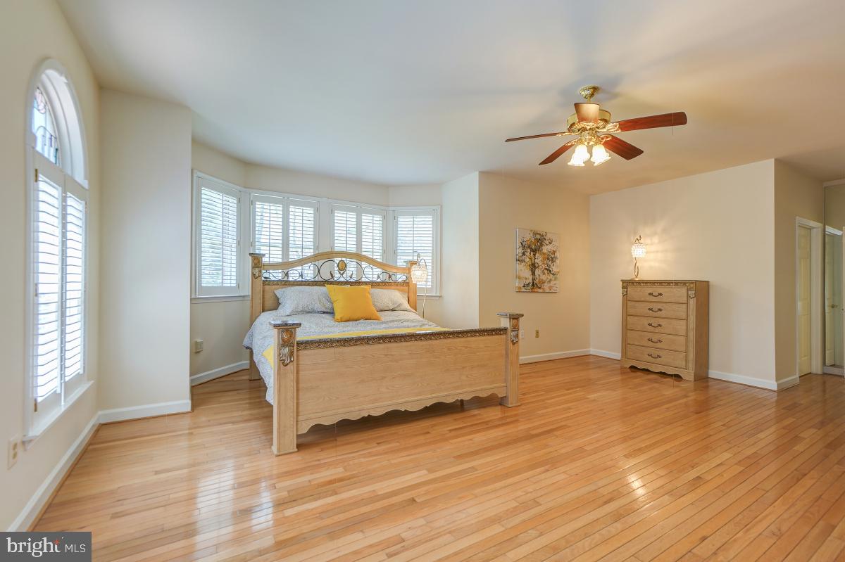 OLNEY OUTSIDE - Residential