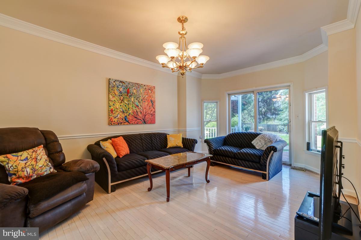 OLNEY OUTSIDE - Residential