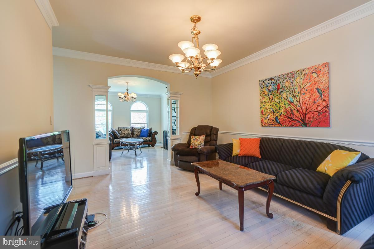 OLNEY OUTSIDE - Residential