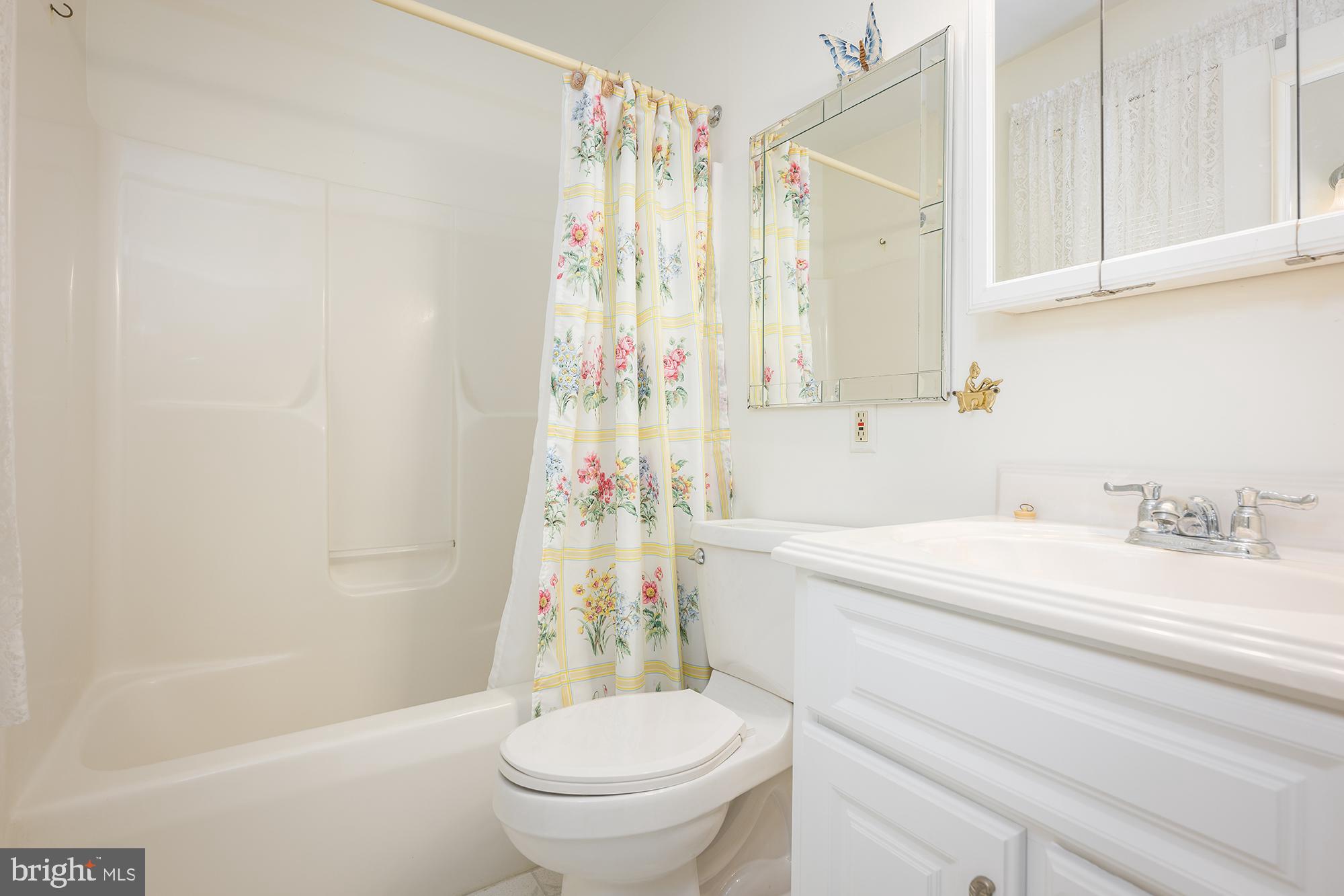 AUTUMN RIDGE - Residential