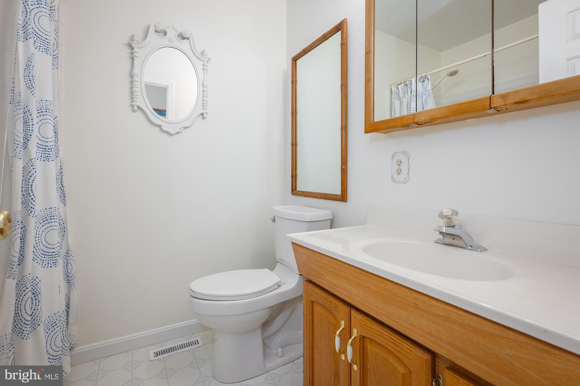 AUTUMN RIDGE - Residential