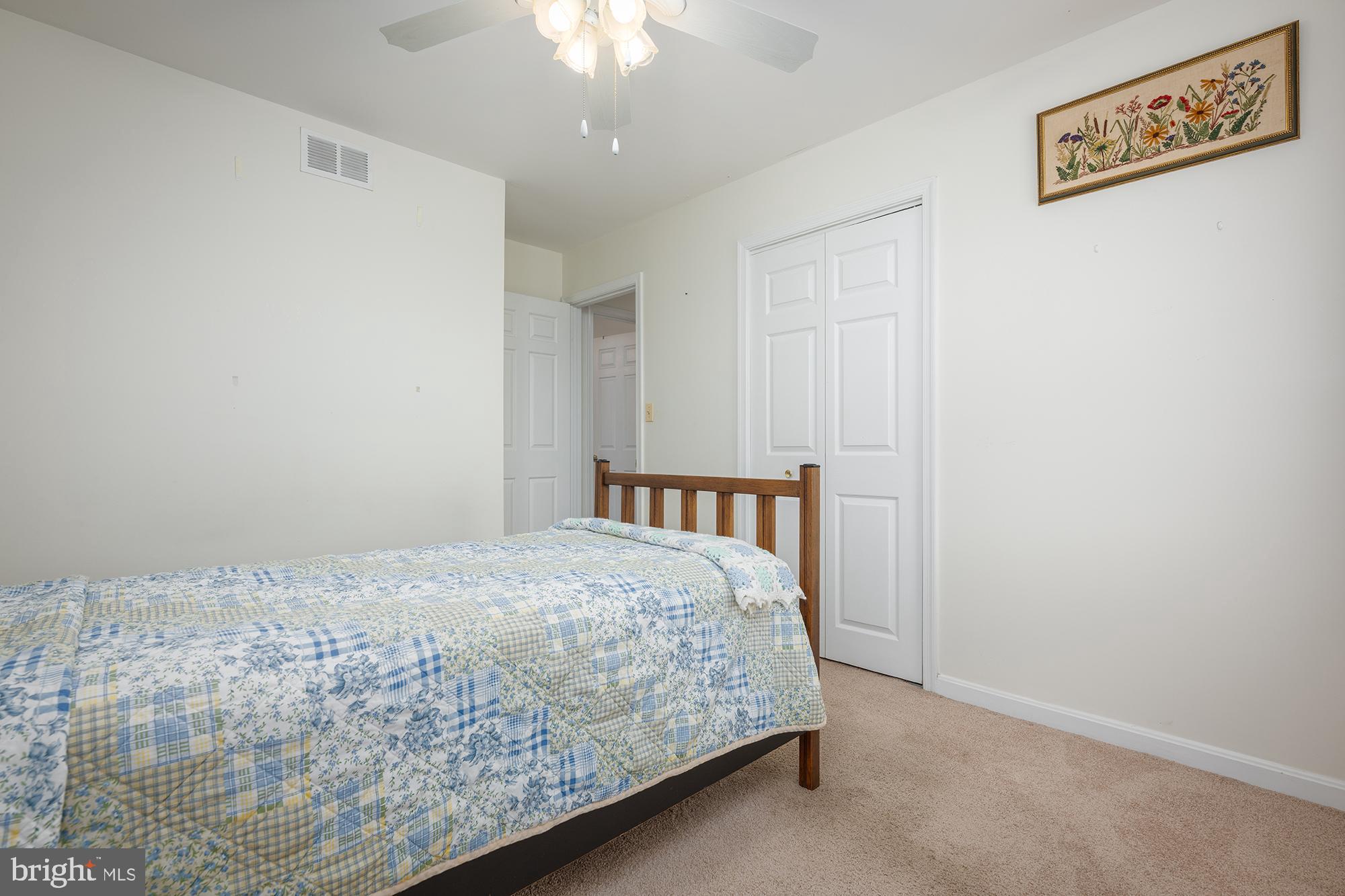 AUTUMN RIDGE - Residential