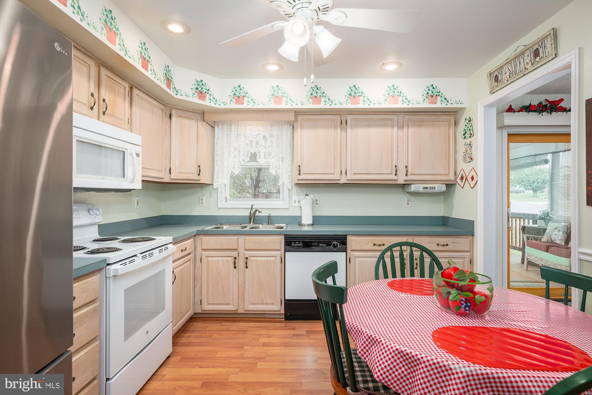 AUTUMN RIDGE - Residential