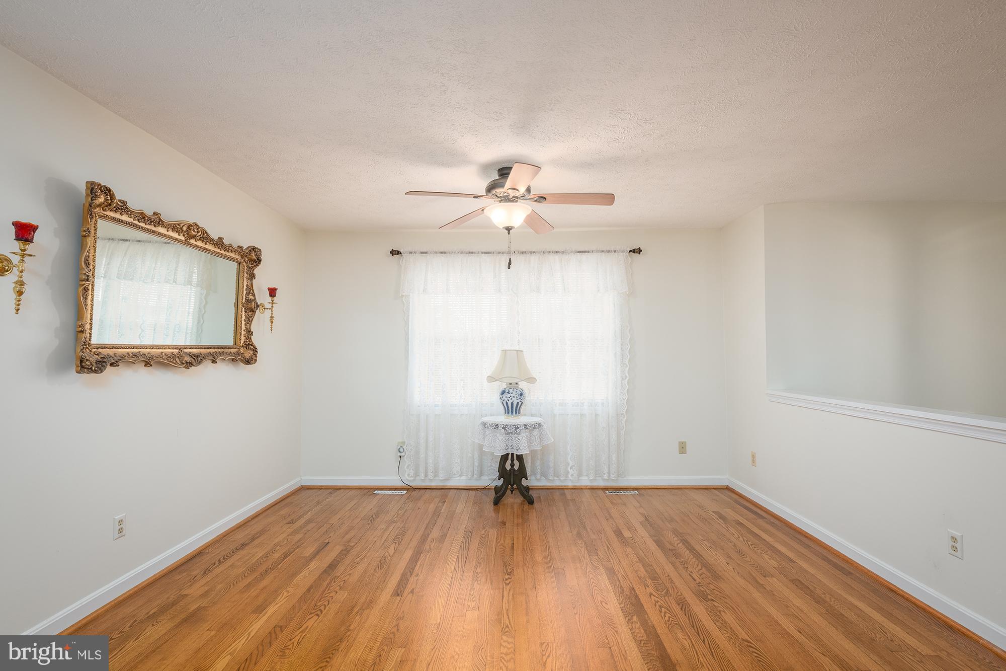 AUTUMN RIDGE - Residential