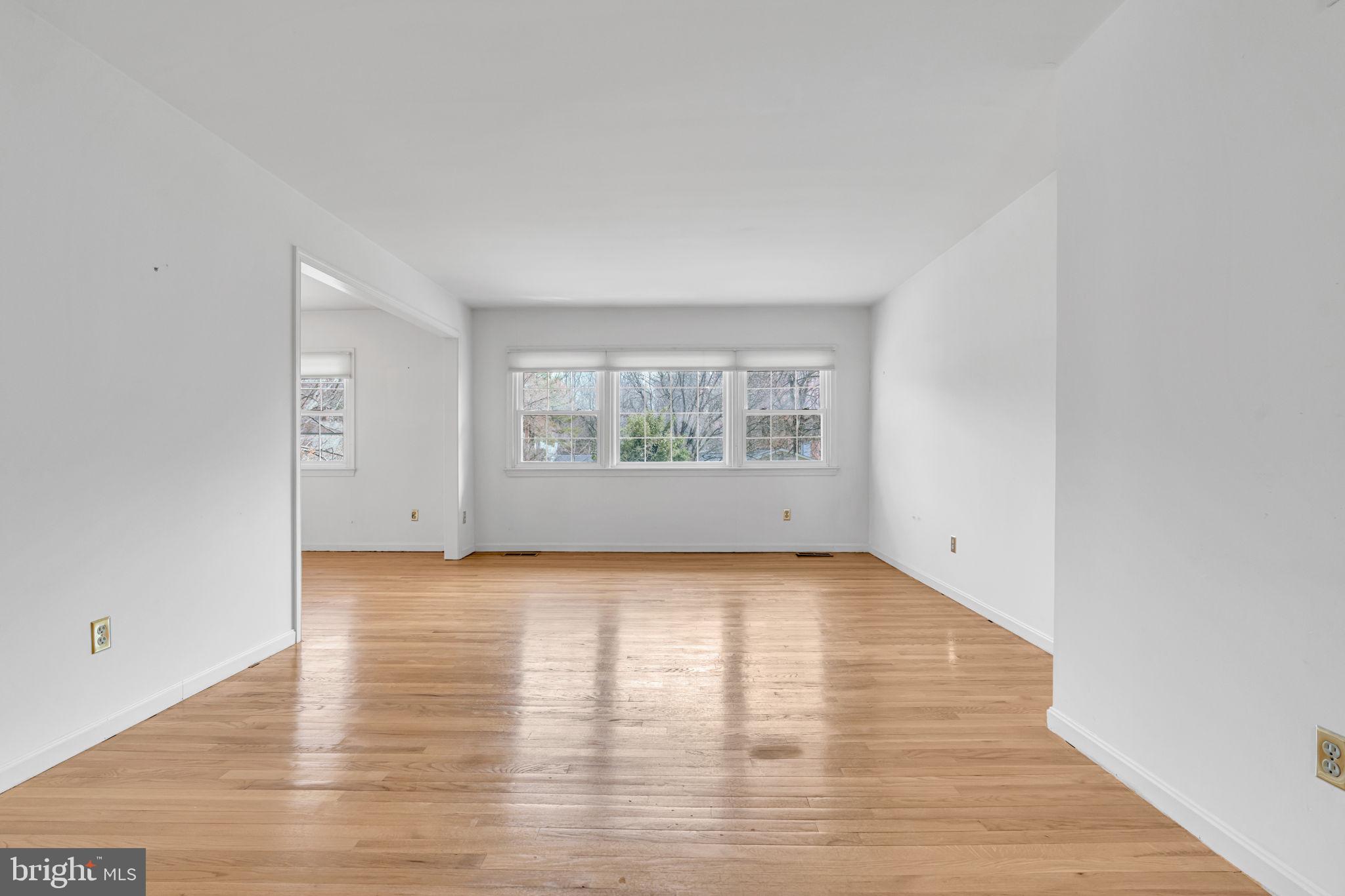 LAKEVALE ESTATES - Residential