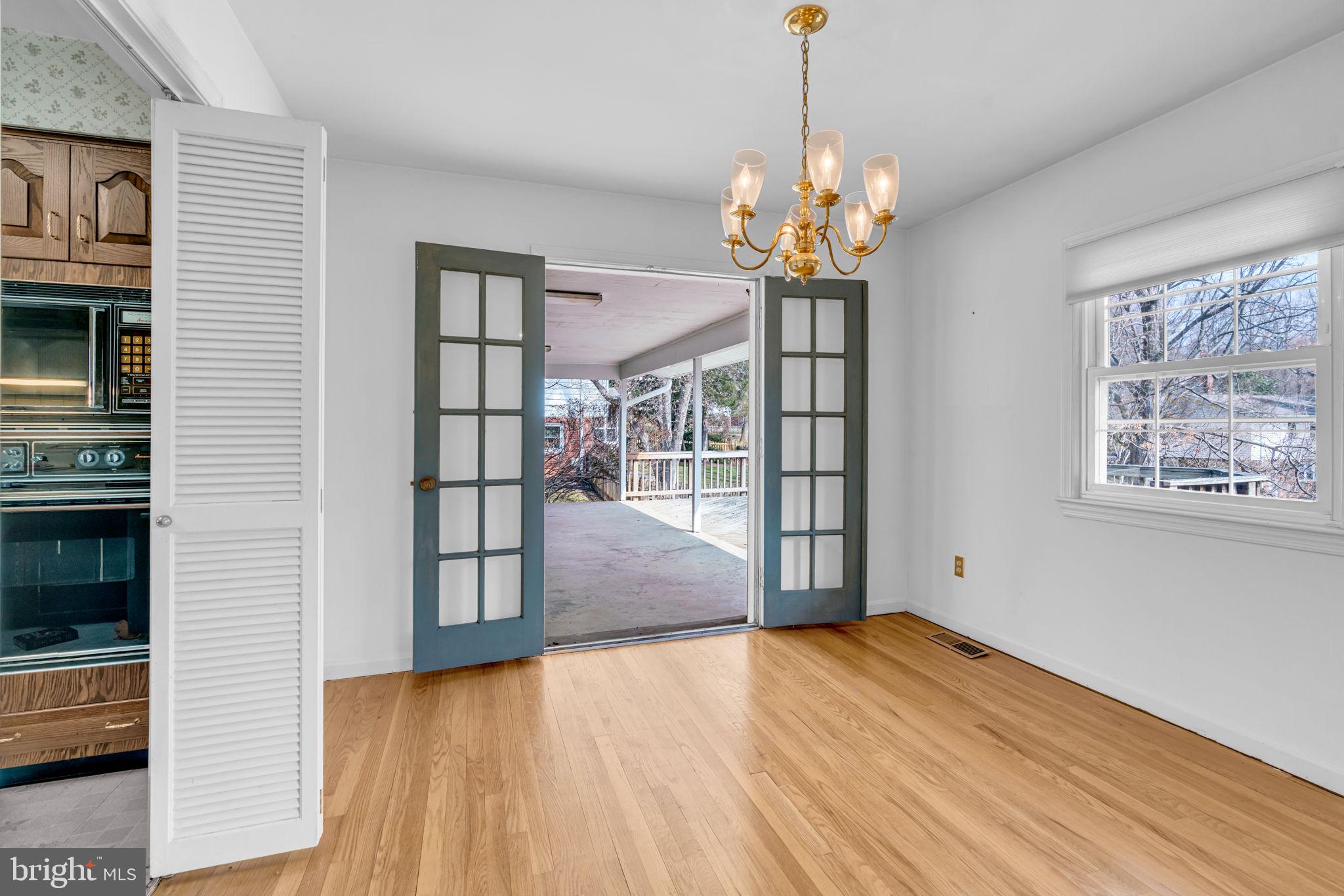 LAKEVALE ESTATES - Residential