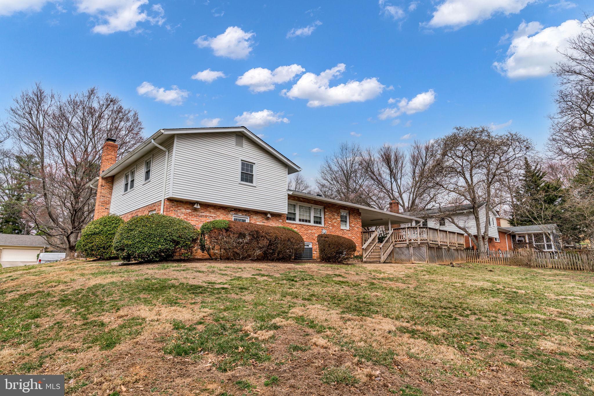 LAKEVALE ESTATES - Residential